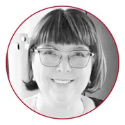 Isabel Völkel, Verwaltung und Dekoration bei Optik Völkel